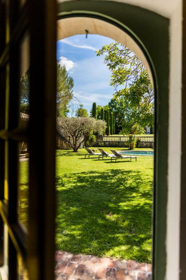 Le Domaine Des Oreades Uzes Ngoại thất bức ảnh